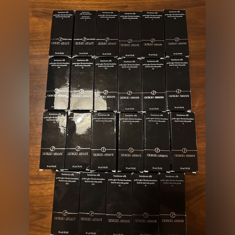 Giorgio Armani Luminous Silk Foundations